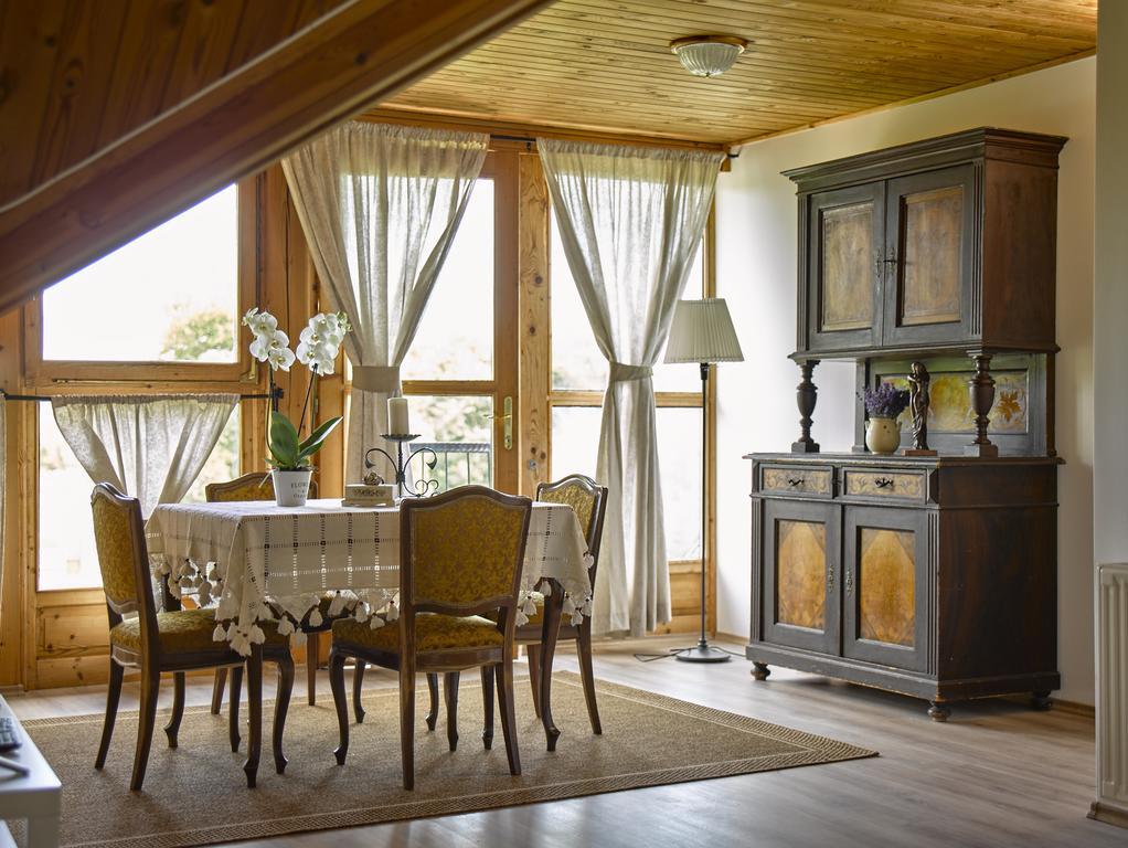 Videki Haz Guest House Tagyon Ngoại thất bức ảnh